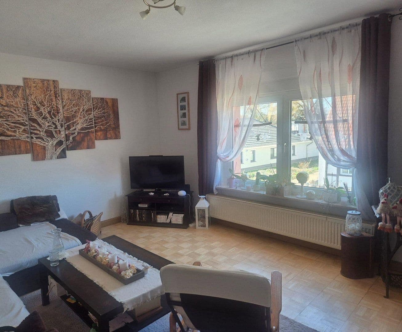 Prenájom bytu 5-izbový 100 m², Havelberger Straße 17, Bad Wilsnack, Brandenbursko Prenájom bytu 5-izbový 100 m², Havelberger Straße 17, Bad Wilsnack, Brandenbursko