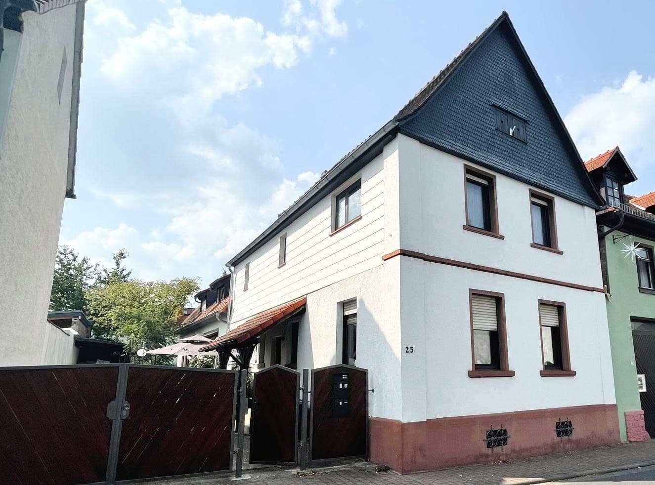 Prenájom domu 132 m², pozemek 25 m², Dietzenbach, Hesensko Prenájom domu 132 m², pozemek 25 m², Dietzenbach, Hesensko