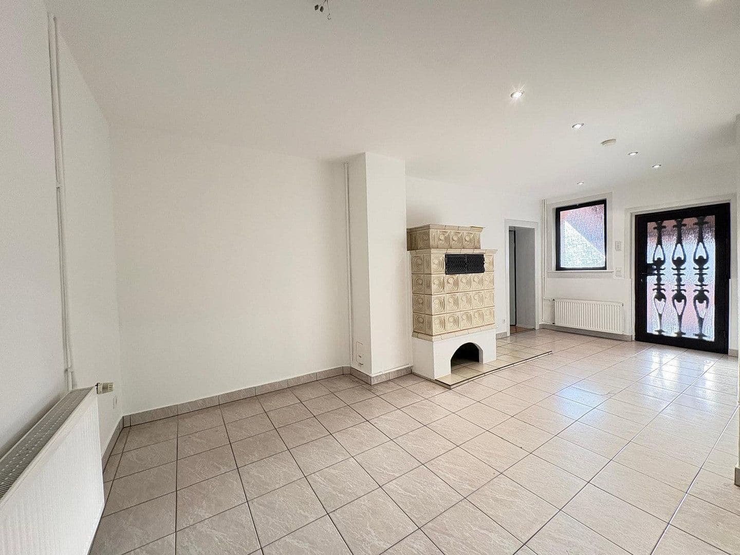 Prenájom domu 132 m², pozemek 25 m², Dietzenbach, Hesensko Prenájom domu 132 m², pozemek 25 m², Dietzenbach, Hesensko