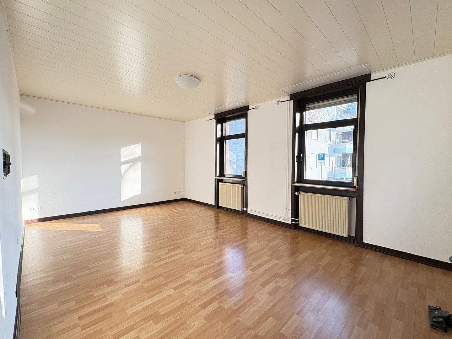 Prenájom domu 132 m², pozemek 25 m², Dietzenbach, Hesensko Prenájom domu 132 m², pozemek 25 m², Dietzenbach, Hesensko