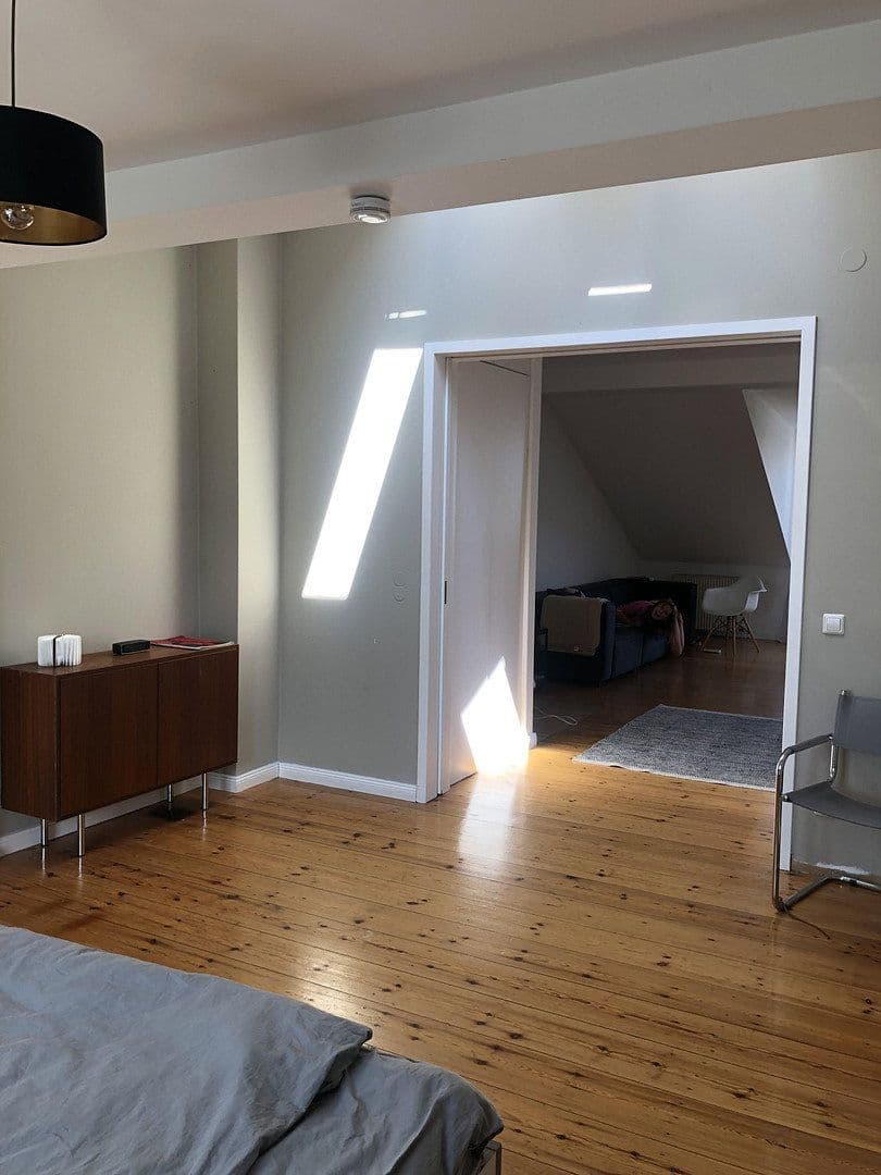 Prenájom bytu 2-izbový 70 m², Fichtestraße, Berlin, Berlín Prenájom bytu 2-izbový 70 m², Fichtestraße, Berlin, Berlín
