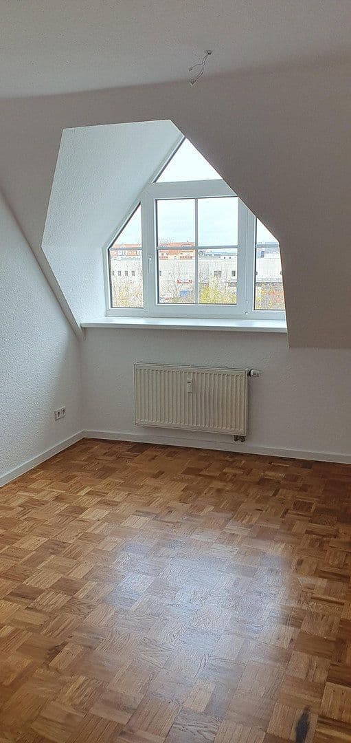 Prenájom bytu 3-izbový 58 m², Lobedanzgang 10, Schwerin, Meklenbursko-Predpomoransko Prenájom bytu 3-izbový 58 m², Lobedanzgang 10, Schwerin, Meklenbursko-Predpomoransko