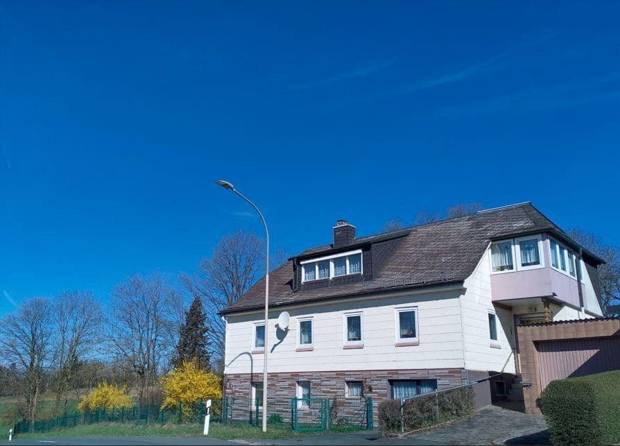 Predaj domu 111 m², pozemek 1.842 m², Selbitz, Bavorsko Predaj domu 111 m², pozemek 1.842 m², Selbitz, Bavorsko