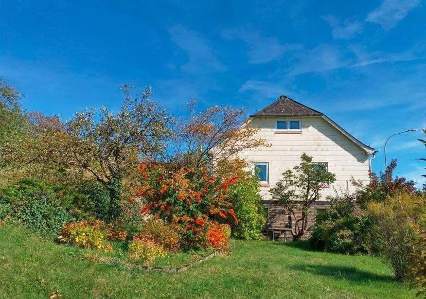 Predaj domu 111 m², pozemok 1.842 m², Selbitz, Bavorsko Predaj domu 111 m², pozemok 1.842 m², Selbitz, Bavorsko