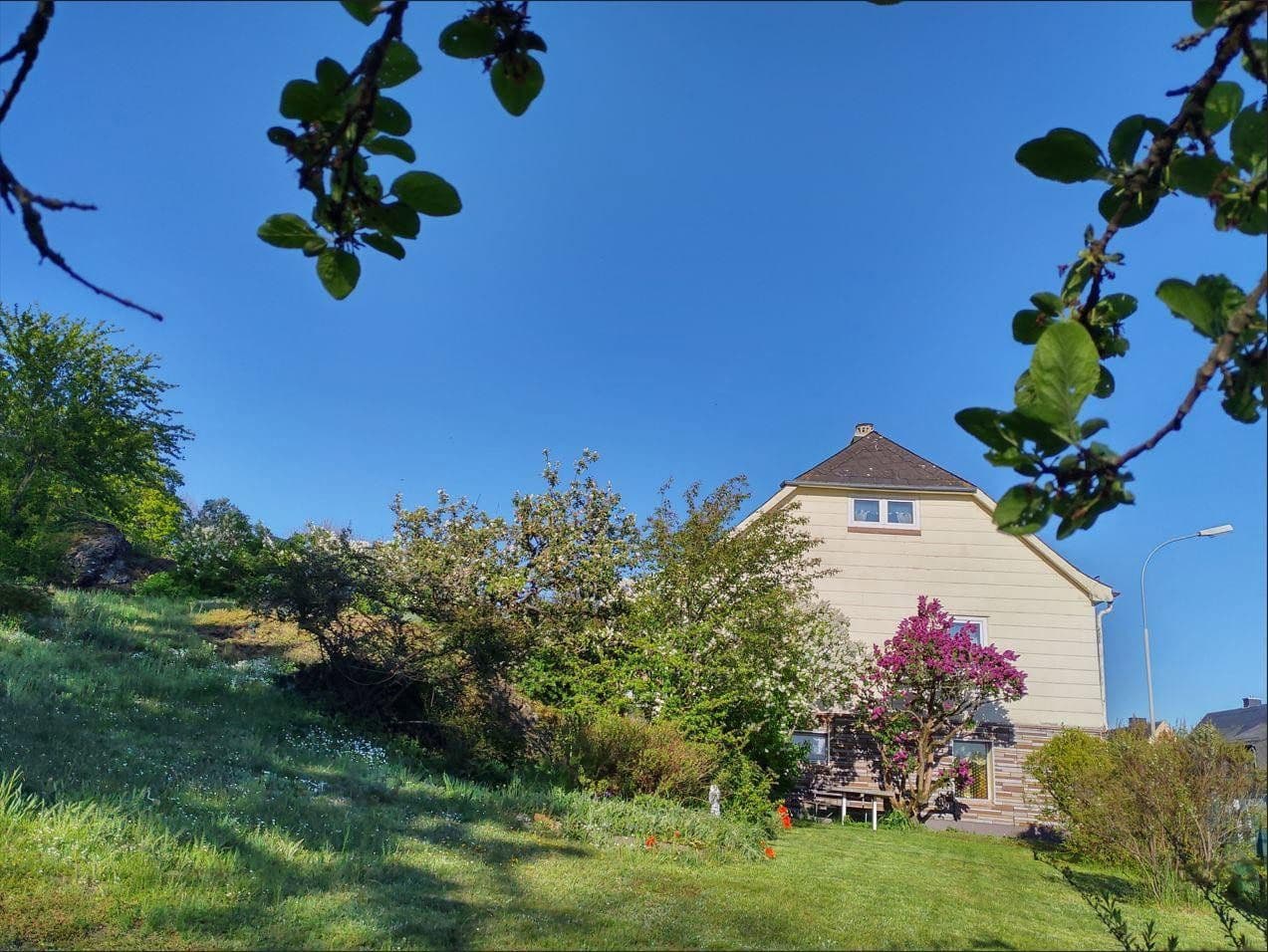 Predaj domu 111 m², pozemek 1.842 m², Selbitz, Bavorsko Predaj domu 111 m², pozemek 1.842 m², Selbitz, Bavorsko