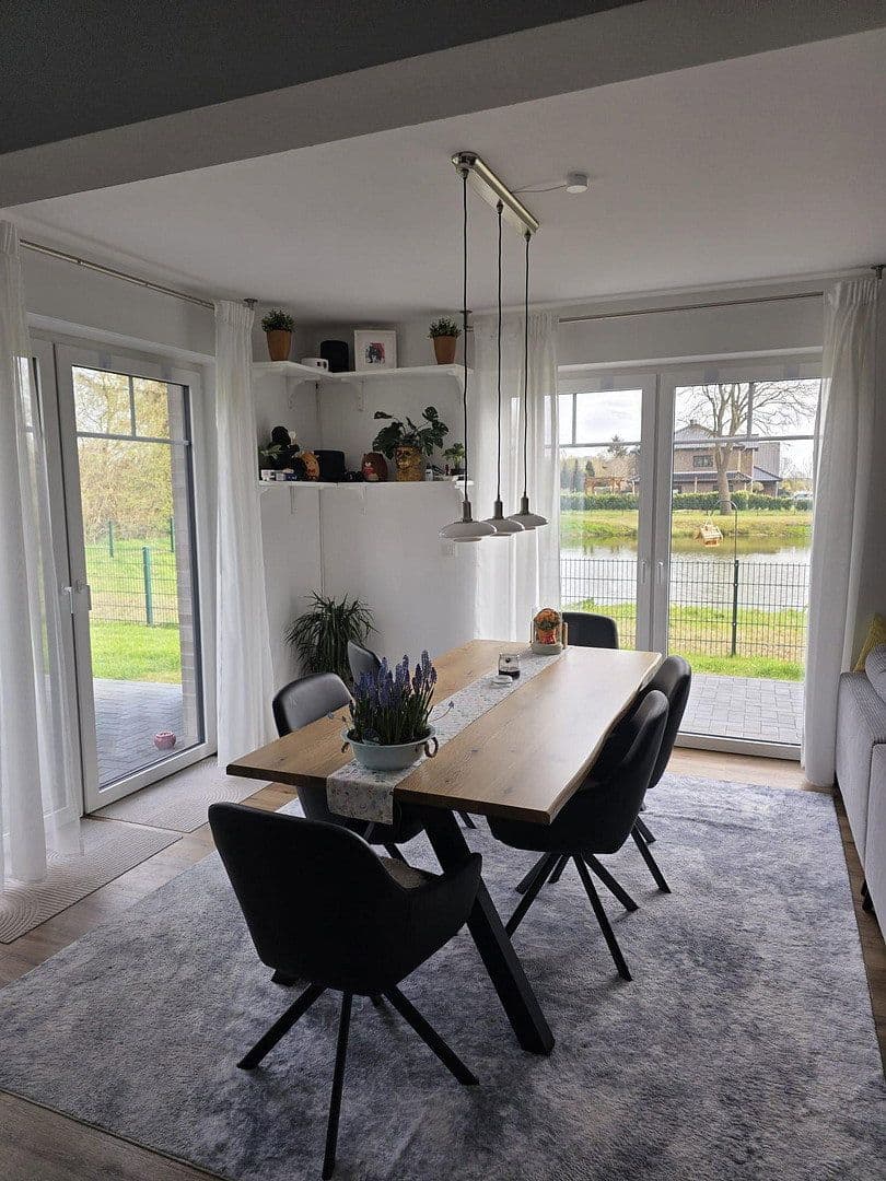 Prenájom bytu 3-izbový 102 m², Potthoff 6, Barßel, Dolné Sasko Prenájom bytu 3-izbový 102 m², Potthoff 6, Barßel, Dolné Sasko