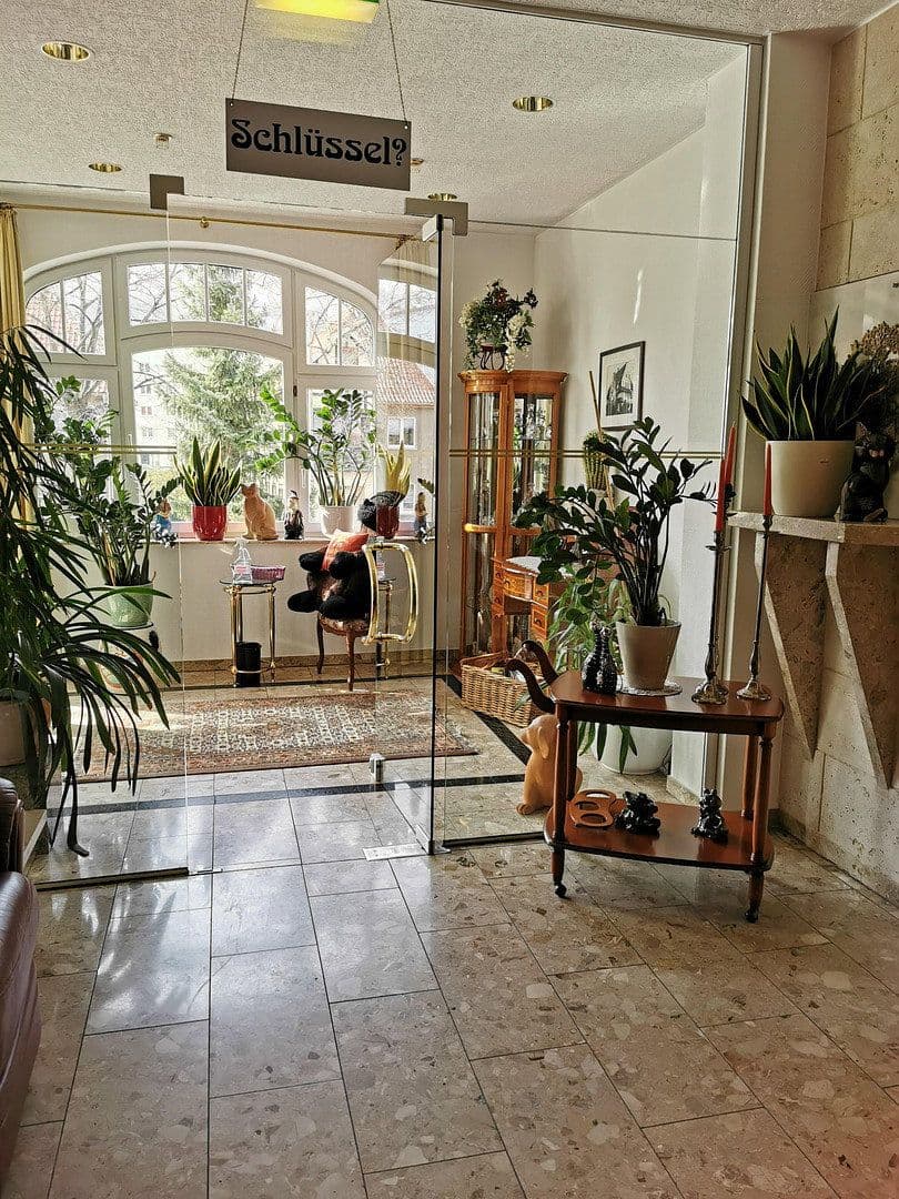 Predaj nebytového priestoru 1.960 m², Dingelstädter Str. 43, Heilbad Heiligenstadt, Durínsko Predaj nebytového priestoru 1.960 m², Dingelstädter Str. 43, Heilbad Heiligenstadt, Durínsko
