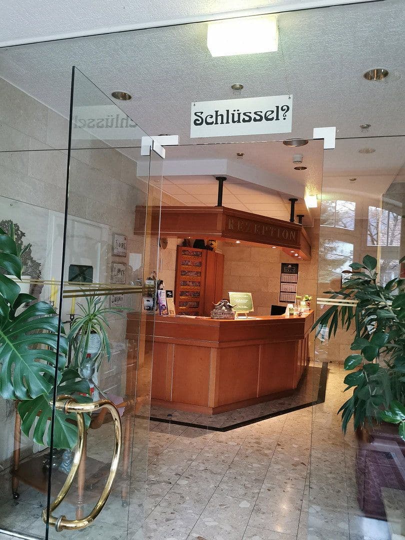Predaj nebytového priestoru 1.960 m², Dingelstädter Str. 43, Heilbad Heiligenstadt, Durínsko Predaj nebytového priestoru 1.960 m², Dingelstädter Str. 43, Heilbad Heiligenstadt, Durínsko