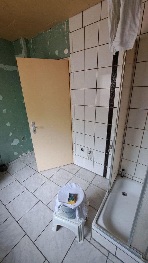 Prenájom bytu 4-izbový 100 m², Rheingoldstraße 146, Oberdiebach, Porýnie-Falcko Prenájom bytu 4-izbový 100 m², Rheingoldstraße 146, Oberdiebach, Porýnie-Falcko