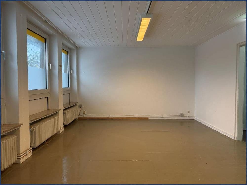 Prenájom kancelárie 160 m², Hannoversche Heerstr. 3, Celle, Dolné Sasko Prenájom kancelárie 160 m², Hannoversche Heerstr. 3, Celle, Dolné Sasko
