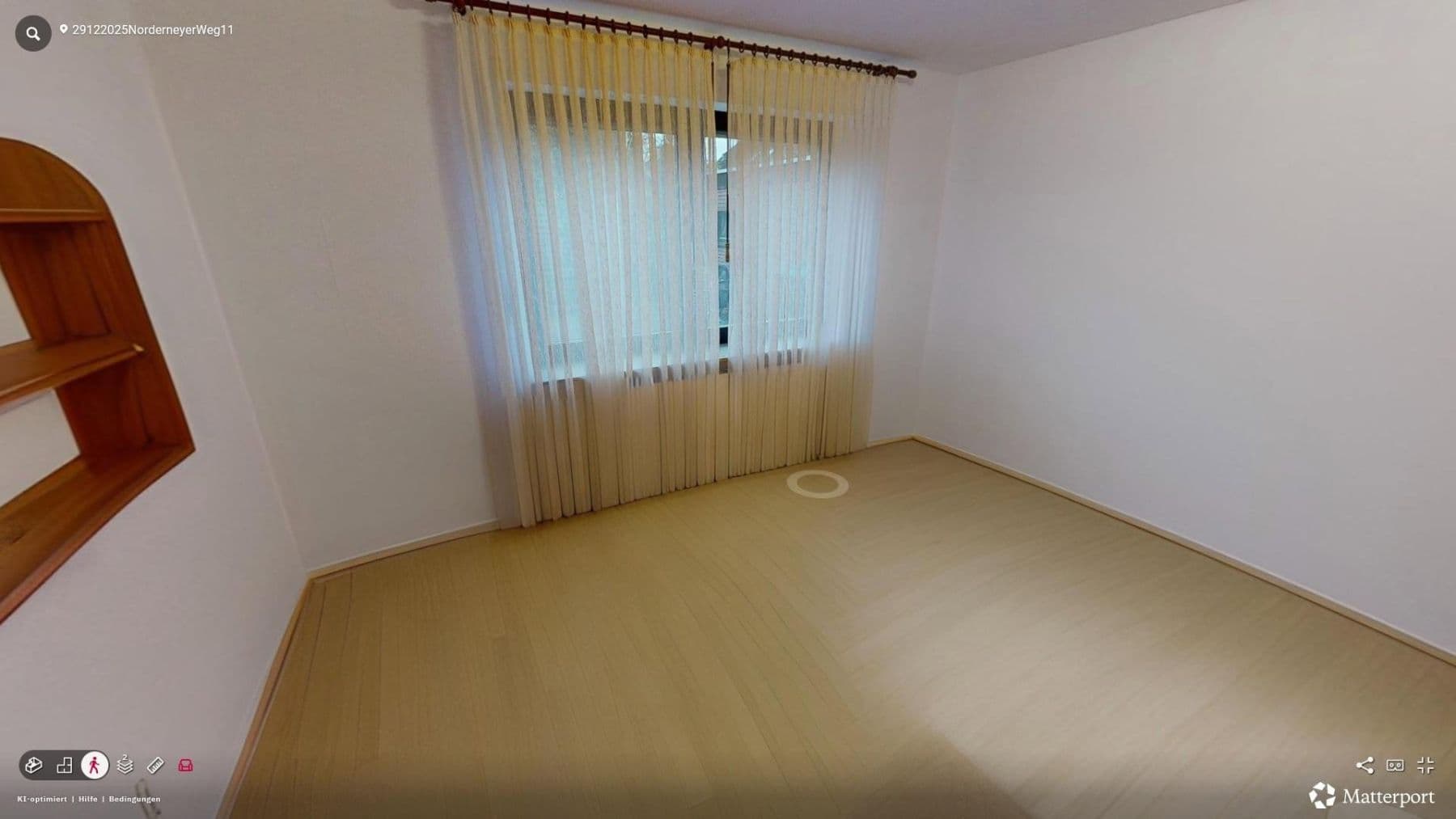 Predaj domu 280 m², pozemek 1.142 m², Norderneyer Weg 11, Leer (Ostfriesland), Dolné Sasko Predaj domu 280 m², pozemek 1.142 m², Norderneyer Weg 11, Leer (Ostfriesland), Dolné Sasko