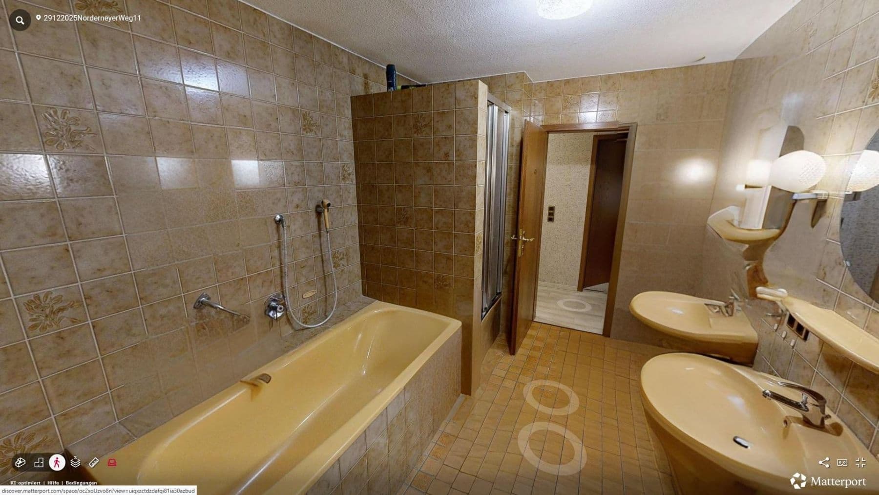 Predaj domu 280 m², pozemek 1.142 m², Norderneyer Weg 11, Leer (Ostfriesland), Dolné Sasko Predaj domu 280 m², pozemek 1.142 m², Norderneyer Weg 11, Leer (Ostfriesland), Dolné Sasko