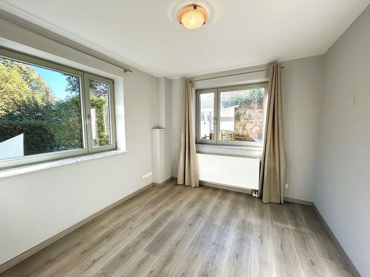 Predaj domu 324 m², pozemek 1.111 m², Mönkeberg, Šlezvicko-Holštajnsko Predaj domu 324 m², pozemek 1.111 m², Mönkeberg, Šlezvicko-Holštajnsko