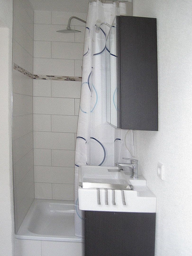 Prenájom bytu 1-izbový 25 m², Fließhornstraße 4a, Konstanz, Bádensko-Wurttembersko Prenájom bytu 1-izbový 25 m², Fließhornstraße 4a, Konstanz, Bádensko-Wurttembersko