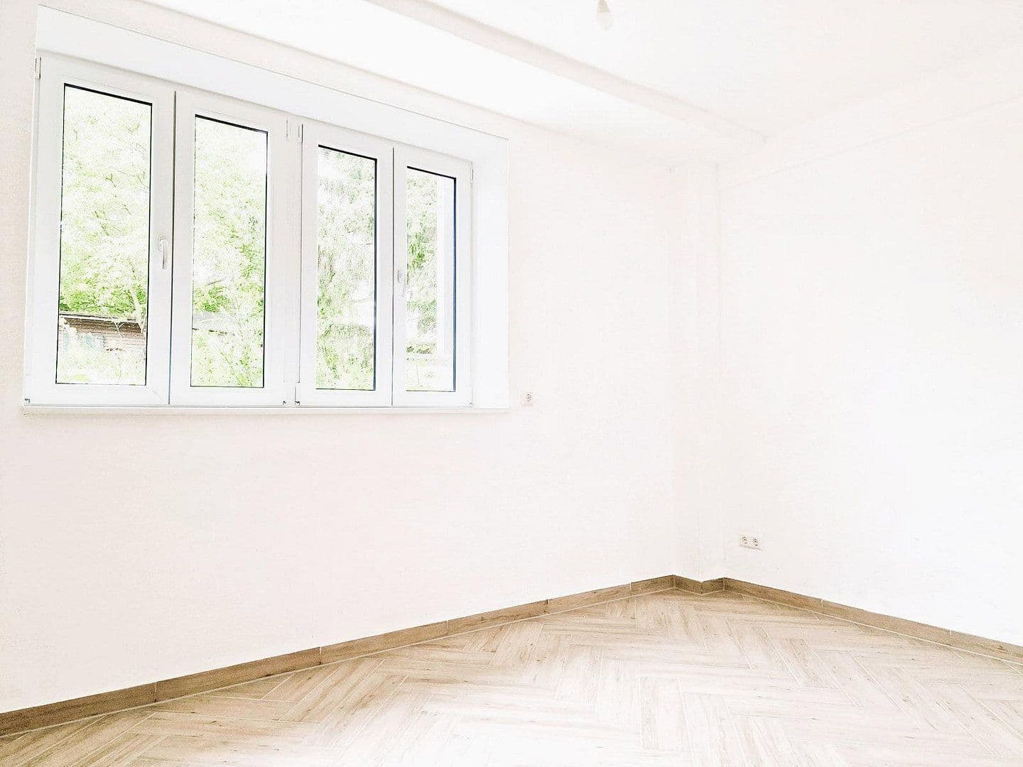 Prenájom bytu 4-izbový 128 m², Am Küsterberg 6A, Wolfsburg, Dolné Sasko Prenájom bytu 4-izbový 128 m², Am Küsterberg 6A, Wolfsburg, Dolné Sasko