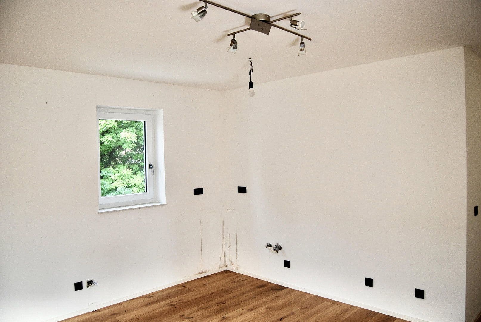 Prenájom bytu 2-izbový 61 m², Pater-Wald-Straße 6, Kaltenengers, Porýnie-Falcko Prenájom bytu 2-izbový 61 m², Pater-Wald-Straße 6, Kaltenengers, Porýnie-Falcko
