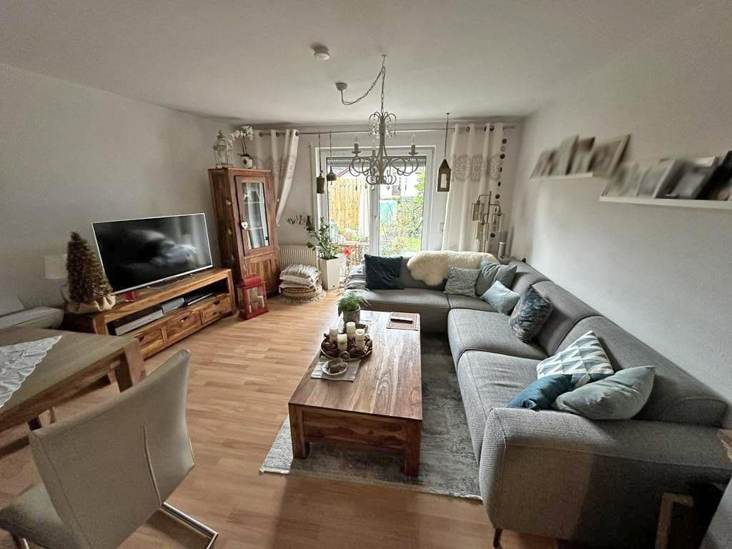 Prenájom bytu 3-izbový 81 m², Rhönstr.5, Waghäusel, Bádensko-Wurttembersko Prenájom bytu 3-izbový 81 m², Rhönstr.5, Waghäusel, Bádensko-Wurttembersko