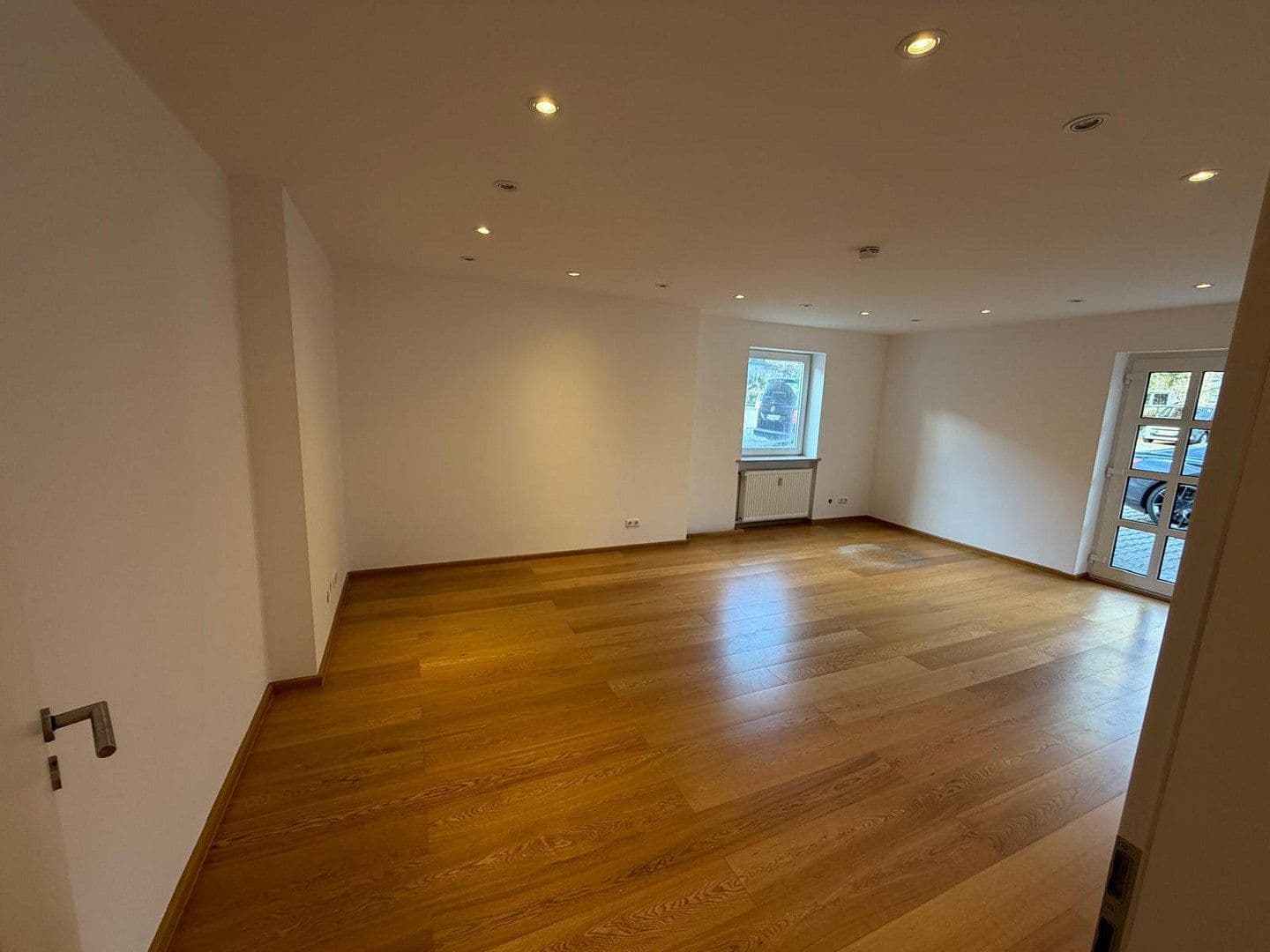 Predaj bytu 3-izbový 81 m², München, Bavorsko Predaj bytu 3-izbový 81 m², München, Bavorsko
