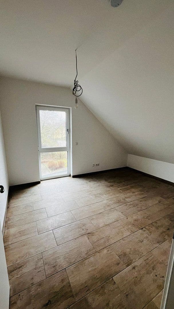 Prenájom domu 144 m², pozemek 269 m², Haibach, Bavorsko Prenájom domu 144 m², pozemek 269 m², Haibach, Bavorsko