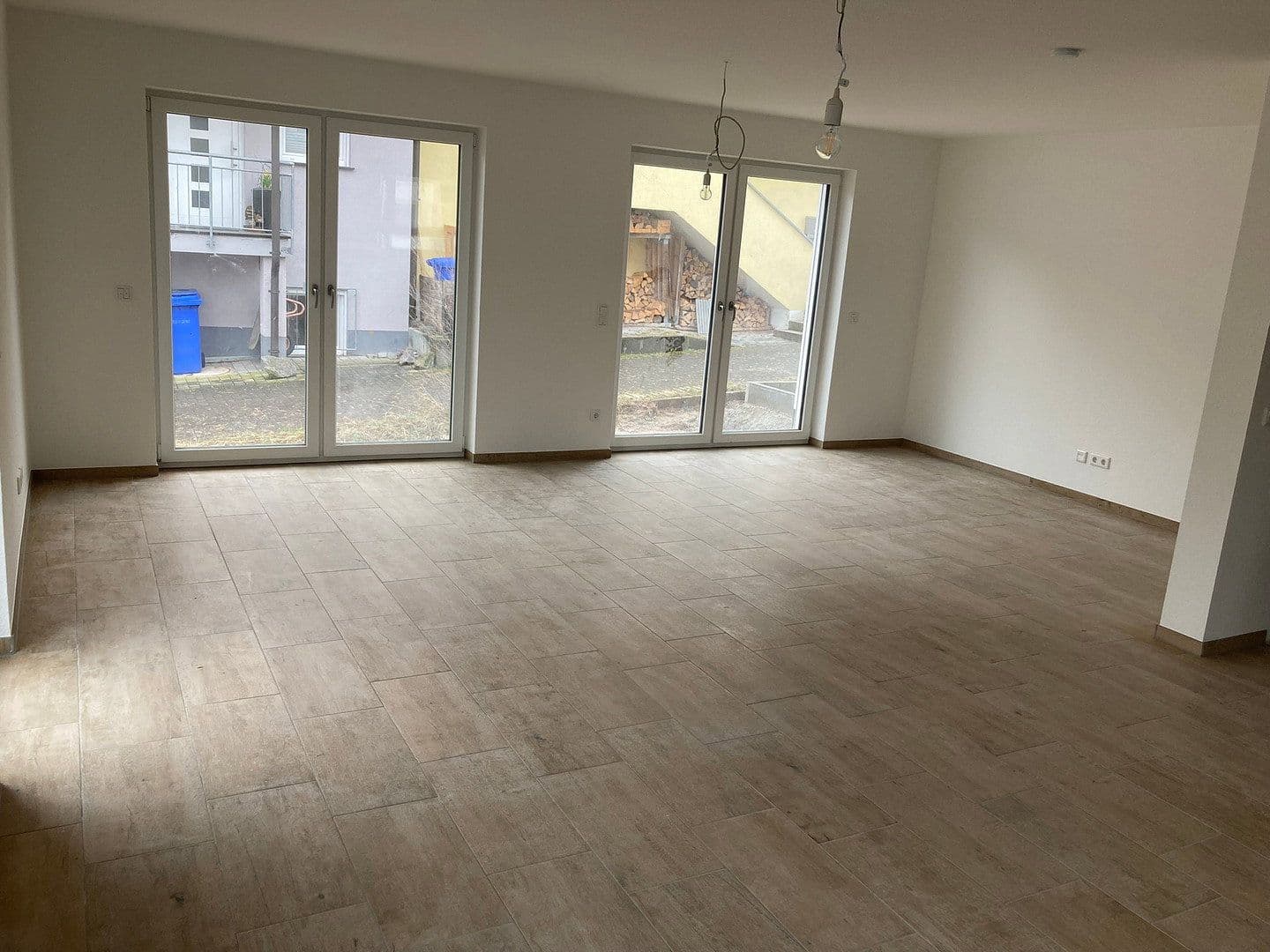 Prenájom domu 144 m², pozemek 269 m², Haibach, Bavorsko Prenájom domu 144 m², pozemek 269 m², Haibach, Bavorsko