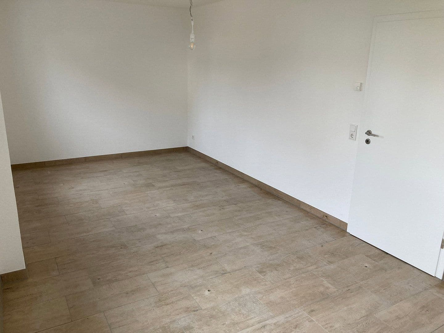 Prenájom domu 144 m², pozemek 269 m², Haibach, Bavorsko Prenájom domu 144 m², pozemek 269 m², Haibach, Bavorsko