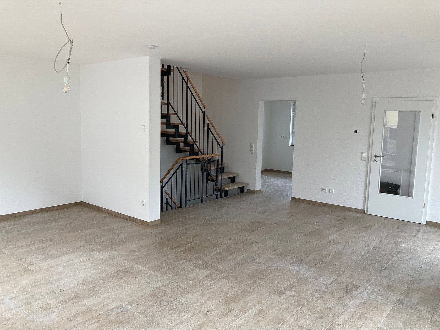 Prenájom domu 144 m², pozemek 269 m², Haibach, Bavorsko Prenájom domu 144 m², pozemek 269 m², Haibach, Bavorsko