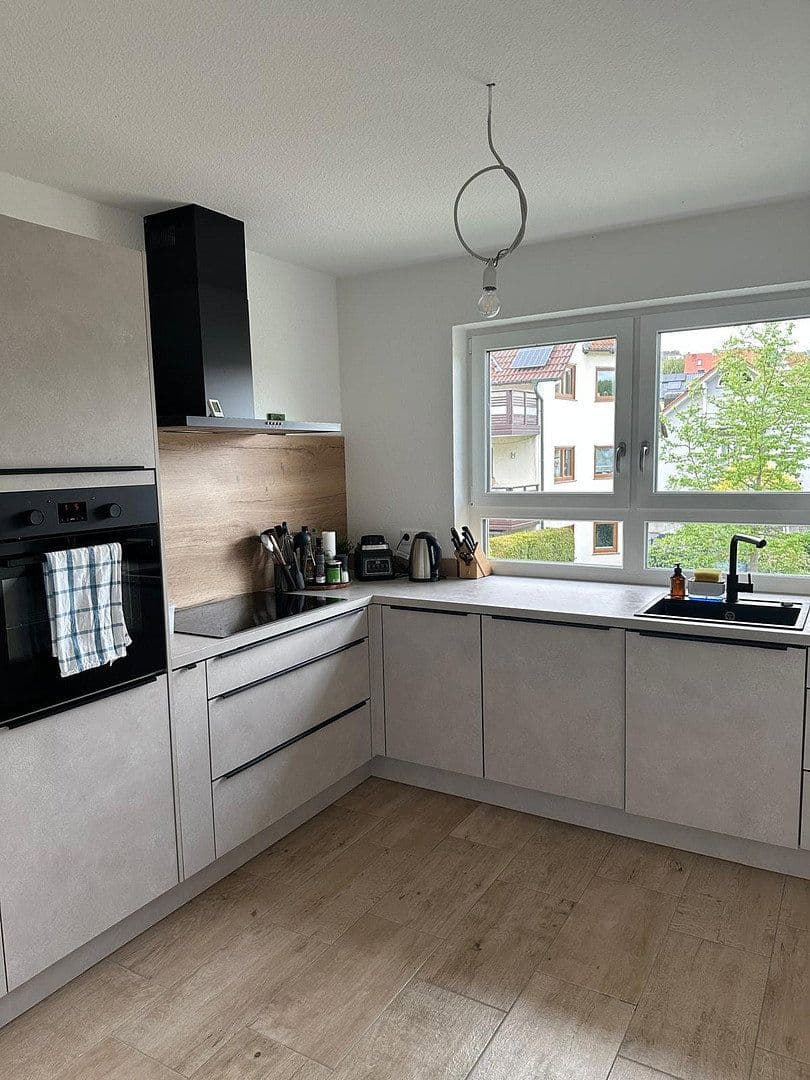 Prenájom domu 144 m², pozemek 269 m², Haibach, Bavorsko Prenájom domu 144 m², pozemek 269 m², Haibach, Bavorsko