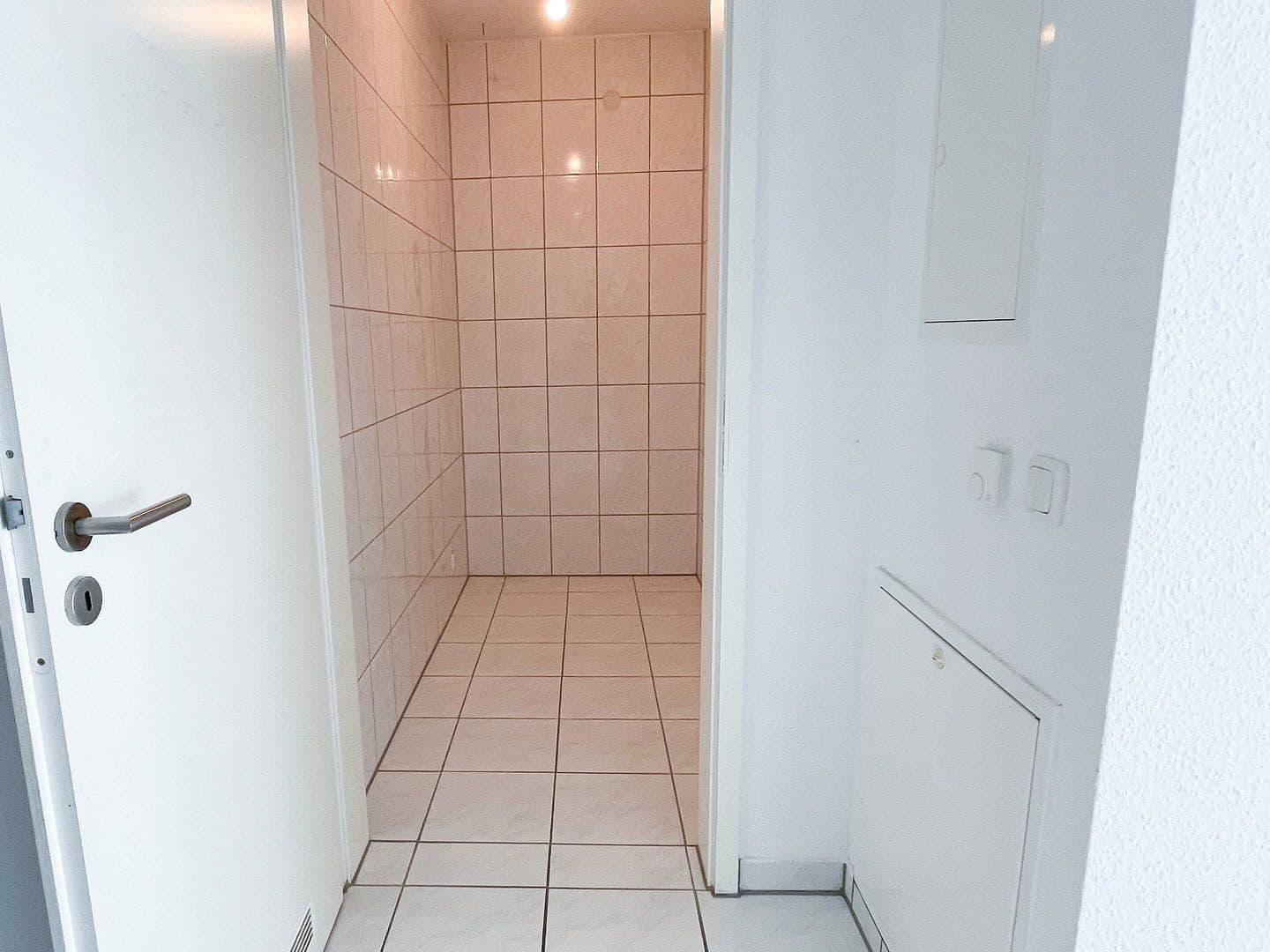Prenájom bytu 2-izbový 75 m², Wächtersbach, Hesensko Prenájom bytu 2-izbový 75 m², Wächtersbach, Hesensko