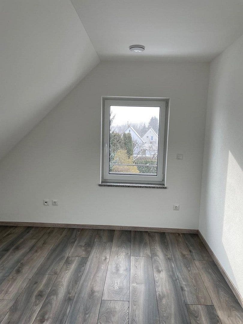 Prenájom domu 130 m², pozemek 240 m², Jettingen-Scheppach, Bavorsko Prenájom domu 130 m², pozemek 240 m², Jettingen-Scheppach, Bavorsko