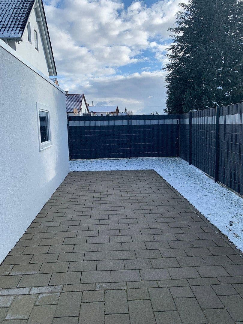 Prenájom domu 130 m², pozemek 240 m², Jettingen-Scheppach, Bavorsko Prenájom domu 130 m², pozemek 240 m², Jettingen-Scheppach, Bavorsko