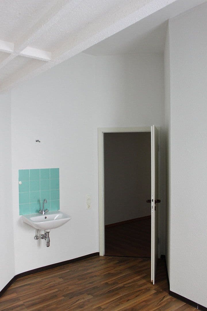 Prenájom bytu 5-izbový 115 m², Meißner Straße, 3, Wilsdruff, Sasko Prenájom bytu 5-izbový 115 m², Meißner Straße, 3, Wilsdruff, Sasko