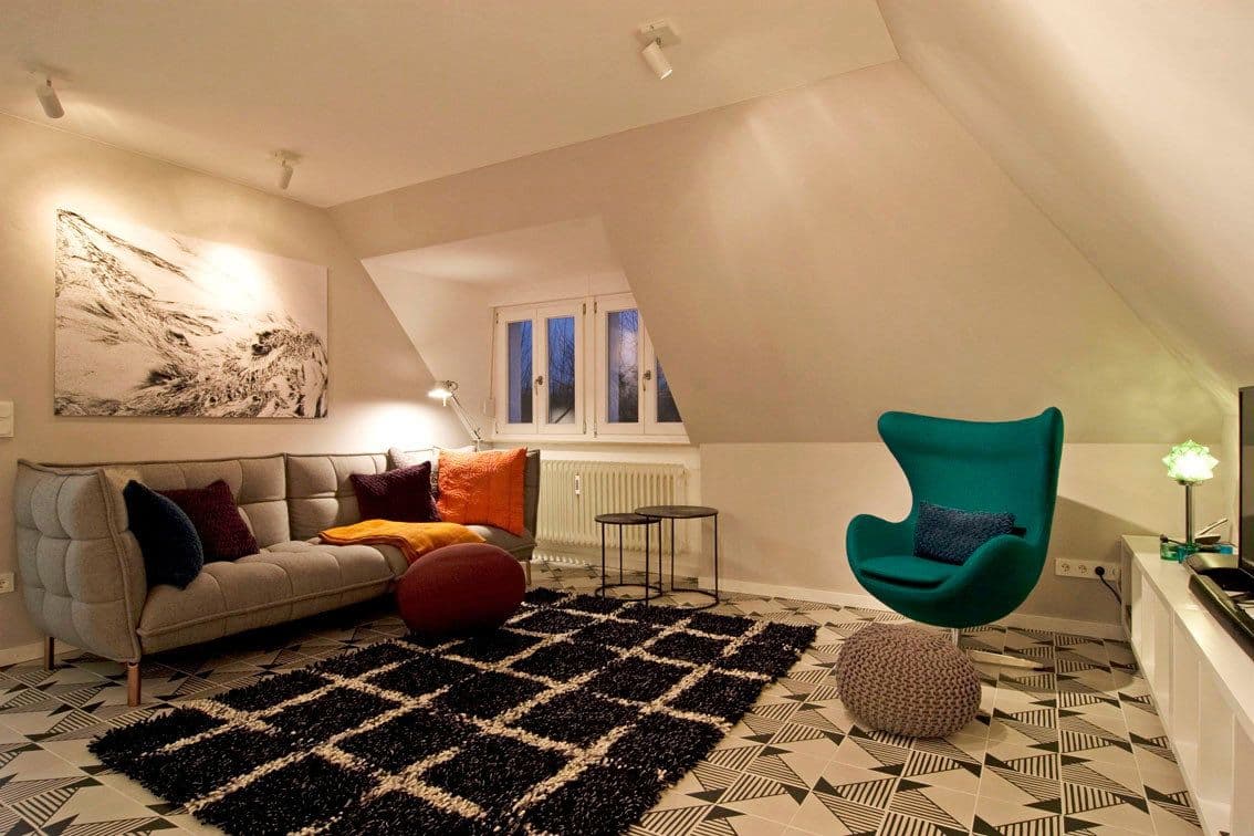 Prenájom bytu 2-izbový 74 m², Heidelberg, Bádensko-Wurttembersko Prenájom bytu 2-izbový 74 m², Heidelberg, Bádensko-Wurttembersko