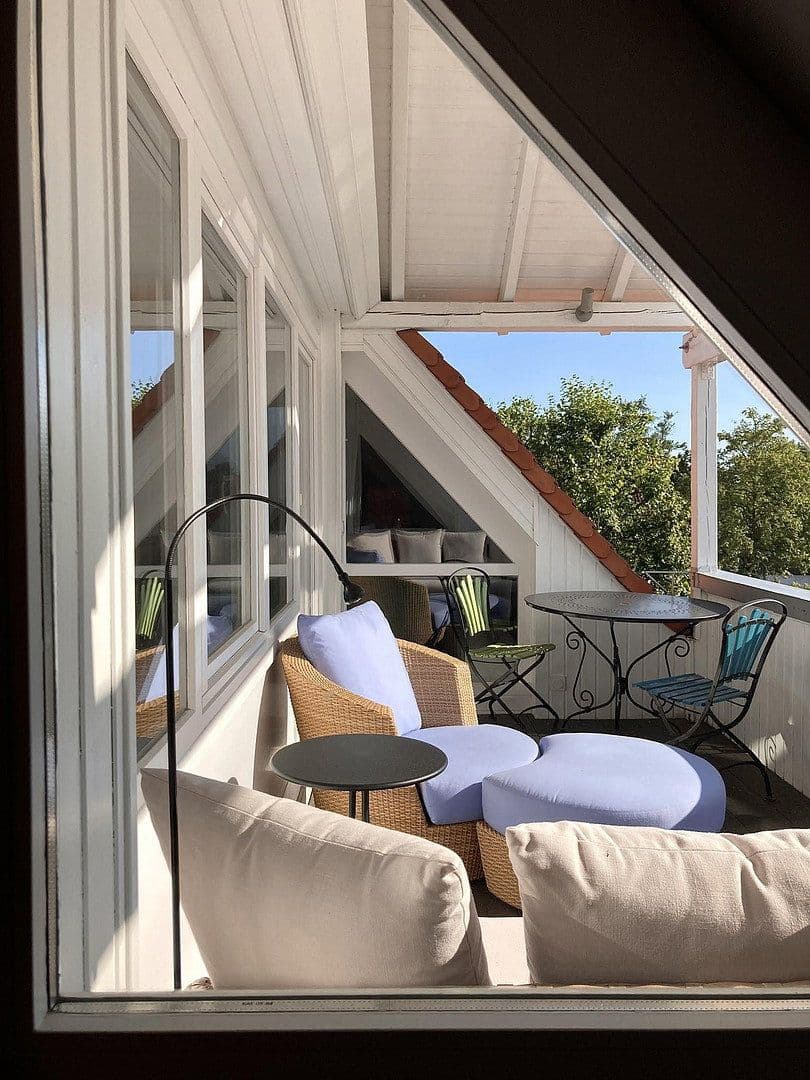 Prenájom bytu 2-izbový 74 m², Heidelberg, Bádensko-Wurttembersko Prenájom bytu 2-izbový 74 m², Heidelberg, Bádensko-Wurttembersko