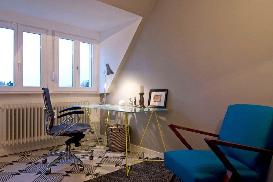 Prenájom bytu 2-izbový 74 m², Heidelberg, Bádensko-Wurttembersko Prenájom bytu 2-izbový 74 m², Heidelberg, Bádensko-Wurttembersko
