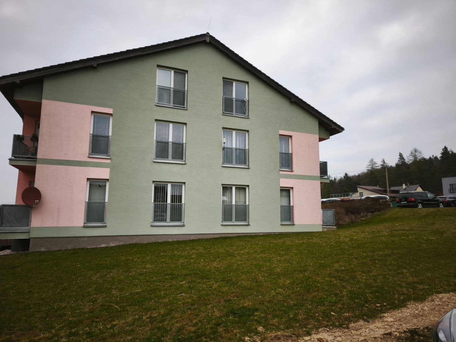 Prenájom bytu 1-izbový 45 m², Kařez, Plzeňský kraj Prenájom bytu 1-izbový 45 m², Kařez, Plzeňský kraj