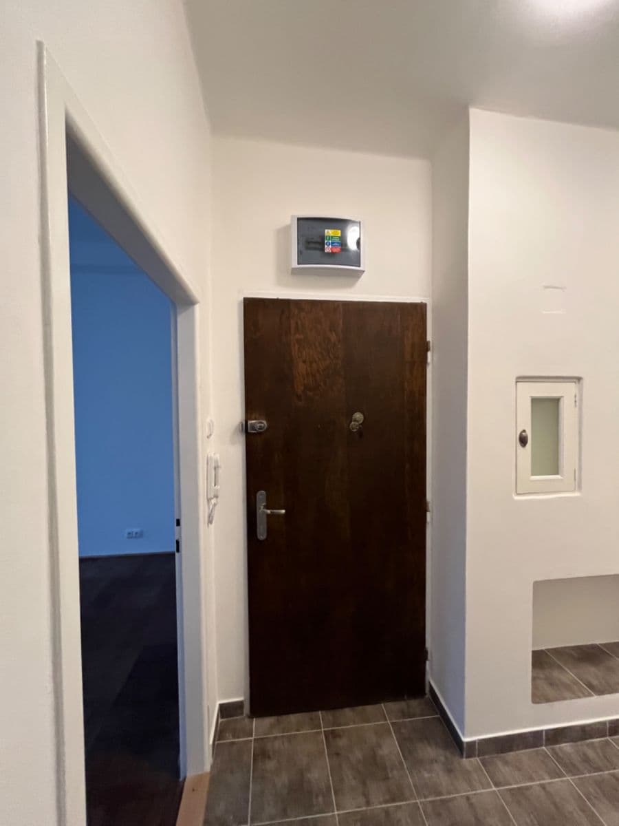 Prenájom bytu 1-izbový 40 m², Puškinovo náměstí, Praha, Praha Prenájom bytu 1-izbový 40 m², Puškinovo náměstí, Praha, Praha