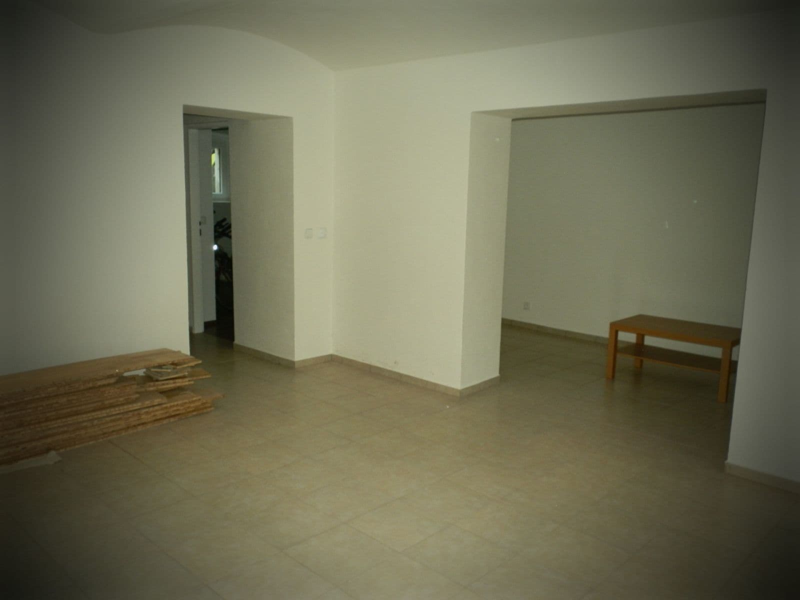 Prenájom bytu 3-izbový 60 m², Elišky Krásnohorské, Ústí nad Labem, Ústecký kraj Prenájom bytu 3-izbový 60 m², Elišky Krásnohorské, Ústí nad Labem, Ústecký kraj