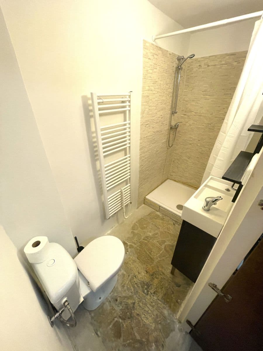 Prenájom bytu 1-izbový 18 m², Na Cikánce, Praha, Praha Prenájom bytu 1-izbový 18 m², Na Cikánce, Praha, Praha