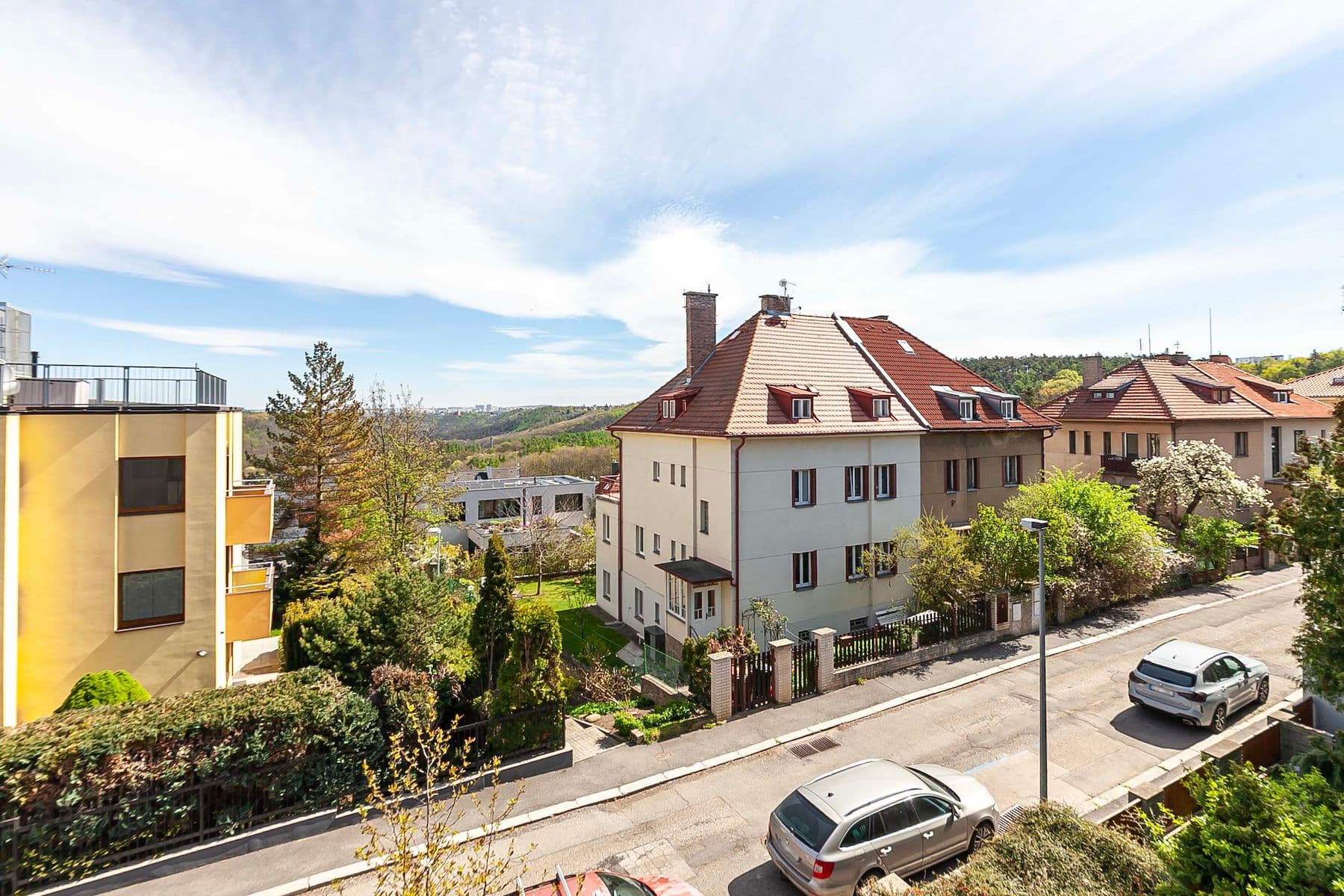Predaj domu 99 m², pozemek 204 m², Oválová, Praha, Praha Predaj domu 99 m², pozemek 204 m², Oválová, Praha, Praha