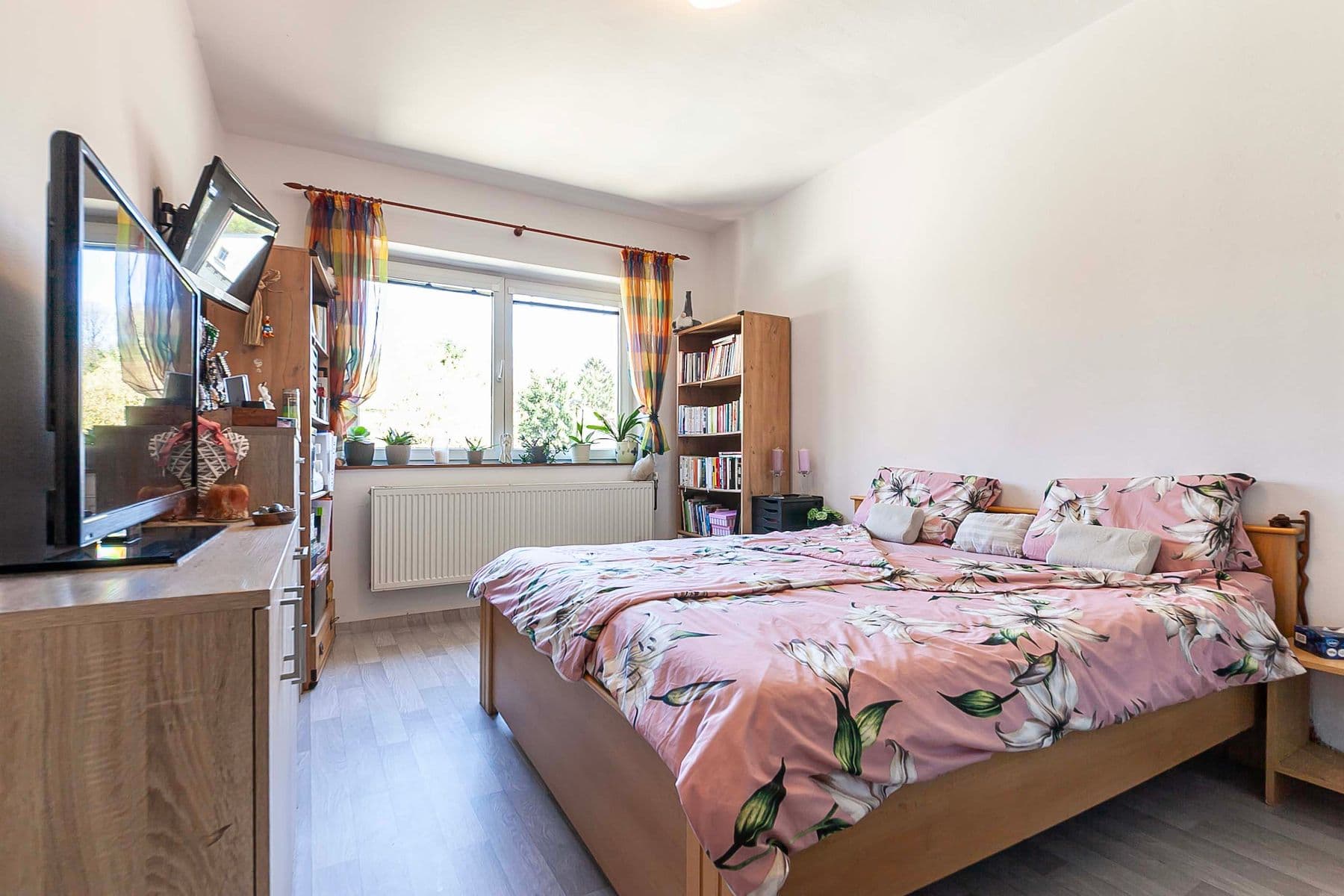 Predaj domu 464 m², pozemek 609 m², náměstí 1. máje, Chrastava, Liberecký kraj Predaj domu 464 m², pozemek 609 m², náměstí 1. máje, Chrastava, Liberecký kraj