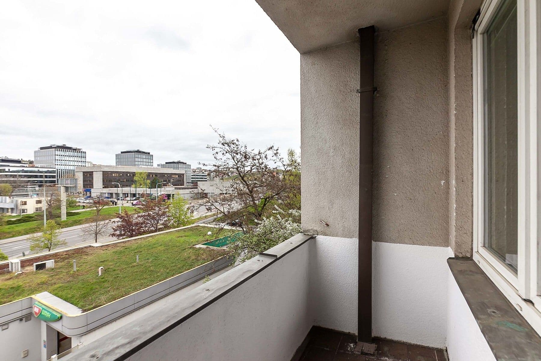 Predaj bytu 2-izbový 57 m², U Elektrárny, Praha, Praha Predaj bytu 2-izbový 57 m², U Elektrárny, Praha, Praha