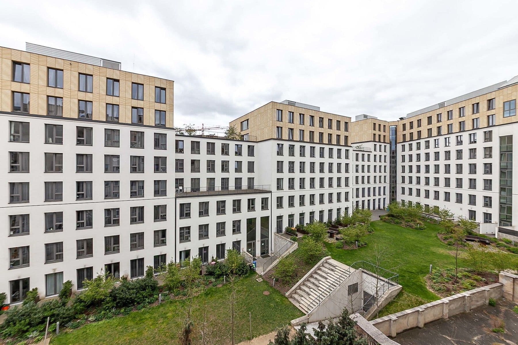 Predaj bytu 2-izbový 57 m², U Elektrárny, Praha, Praha Predaj bytu 2-izbový 57 m², U Elektrárny, Praha, Praha