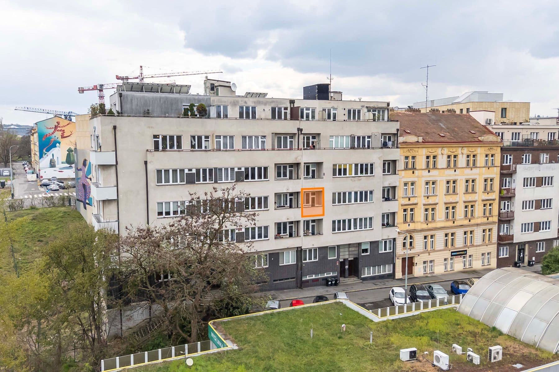 Predaj bytu 2-izbový 57 m², U Elektrárny, Praha, Praha Predaj bytu 2-izbový 57 m², U Elektrárny, Praha, Praha
