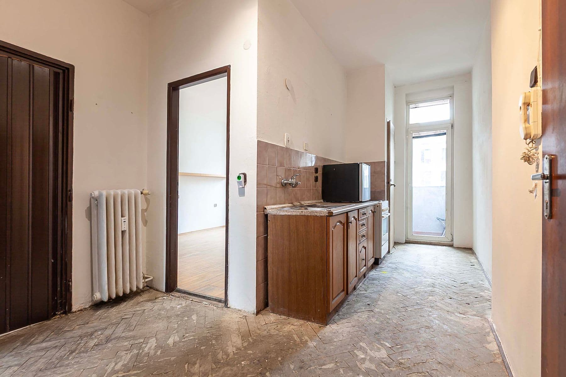 Predaj bytu 2-izbový 57 m², U Elektrárny, Praha, Praha Predaj bytu 2-izbový 57 m², U Elektrárny, Praha, Praha