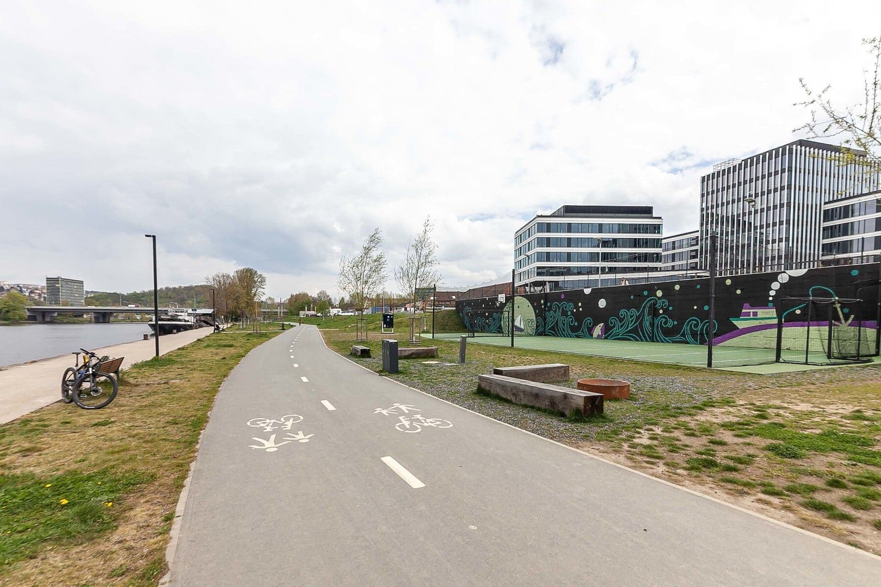 Predaj bytu 2-izbový 57 m², U Elektrárny, Praha, Praha Predaj bytu 2-izbový 57 m², U Elektrárny, Praha, Praha