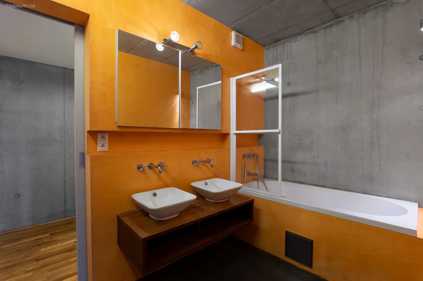 Prenájom bytu 2-izbový 67 m², Ocelářská, Praha, Praha Prenájom bytu 2-izbový 67 m², Ocelářská, Praha, Praha