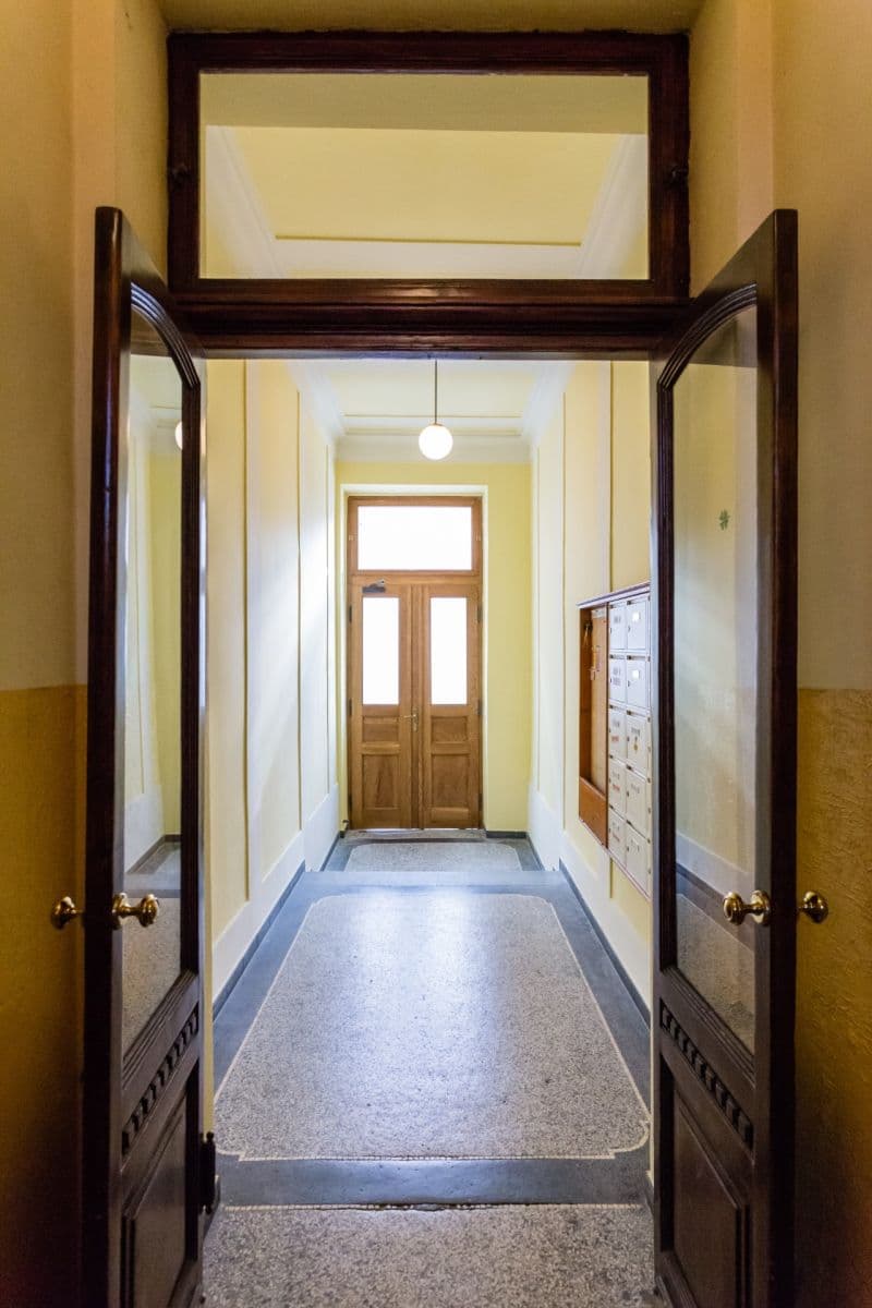 Prenájom bytu 1-izbový 40 m², Mahenova, Praha, Praha Prenájom bytu 1-izbový 40 m², Mahenova, Praha, Praha