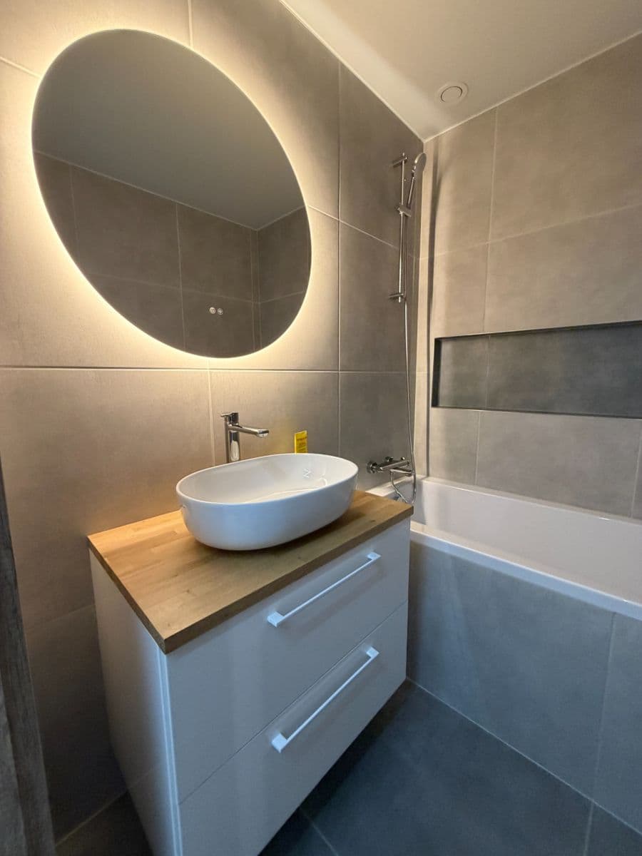 Prenájom bytu 3-izbový 73 m², K Hájku, Frýdek-Místek, Moravskoslezský kraj Prenájom bytu 3-izbový 73 m², K Hájku, Frýdek-Místek, Moravskoslezský kraj