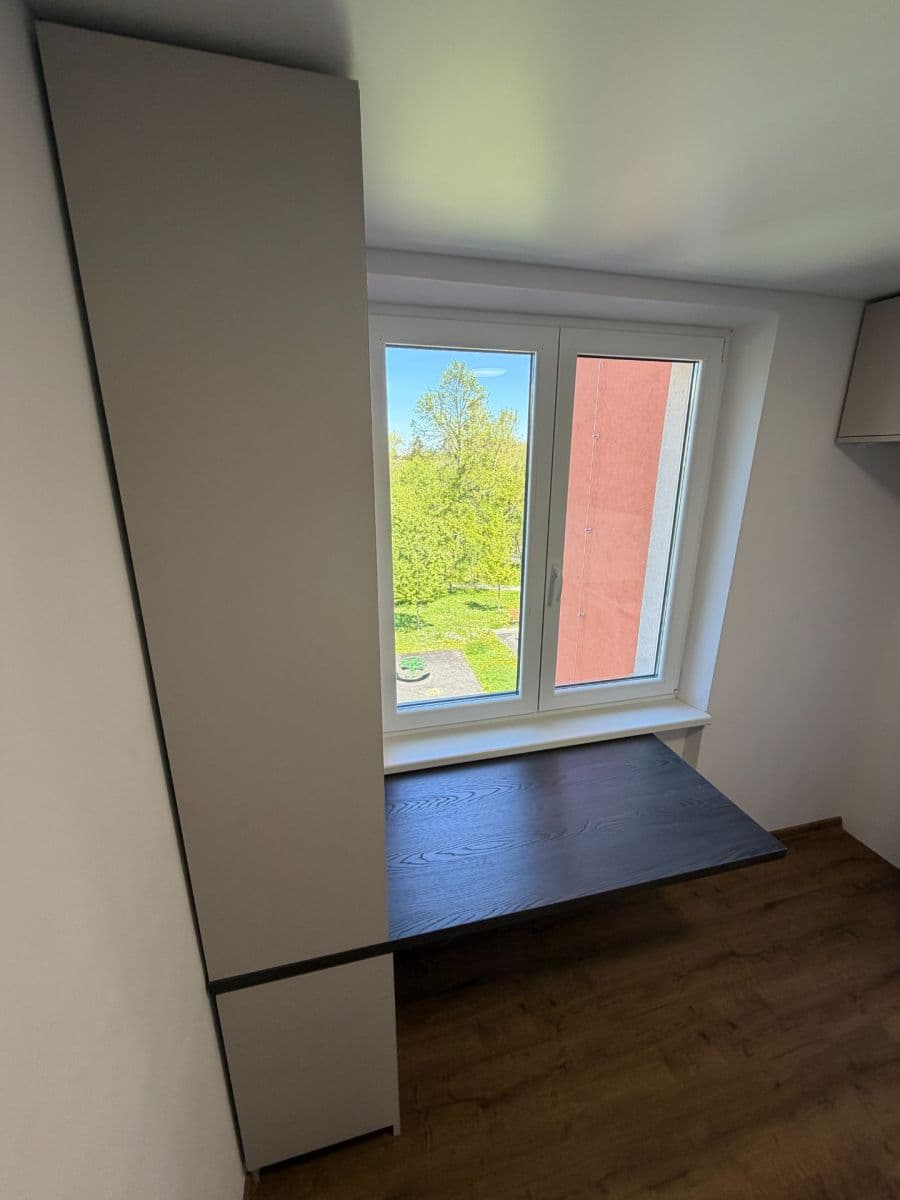 Prenájom bytu 3-izbový 73 m², K Hájku, Frýdek-Místek, Moravskoslezský kraj Prenájom bytu 3-izbový 73 m², K Hájku, Frýdek-Místek, Moravskoslezský kraj
