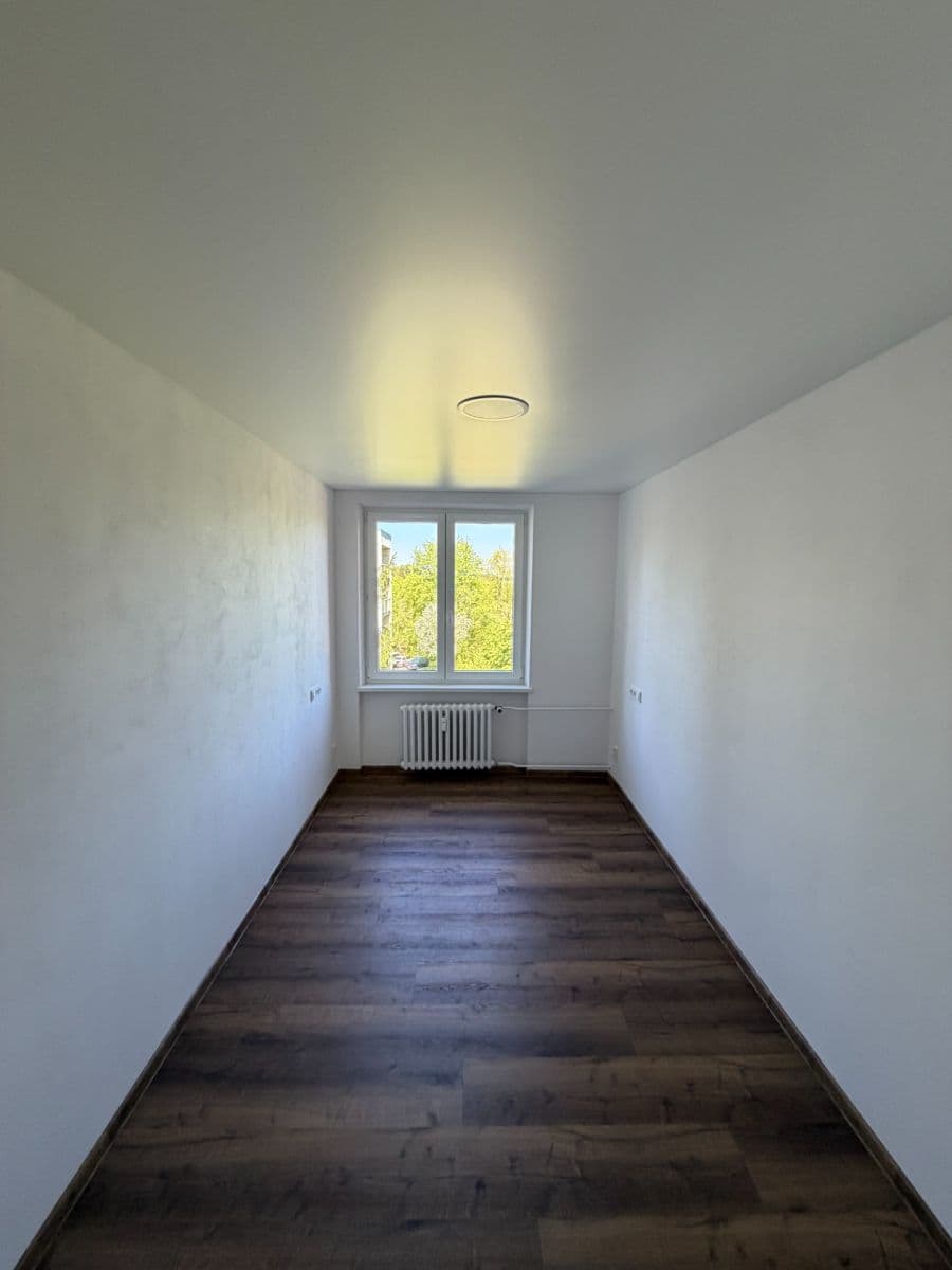 Prenájom bytu 3-izbový 73 m², K Hájku, Frýdek-Místek, Moravskoslezský kraj Prenájom bytu 3-izbový 73 m², K Hájku, Frýdek-Místek, Moravskoslezský kraj